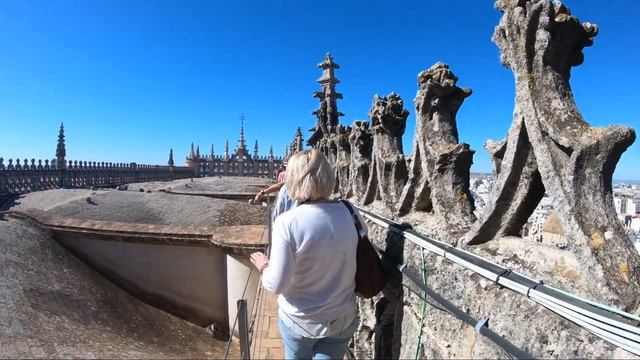 Испания: Севилья - жемчужина Андалусии, Кафедральный собор, "Севильские грибы". смотреть онлайн