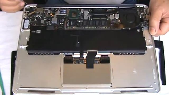 MacBook Air 13 2011 A 1369 Keyboard Replacement Part 4/14 смотреть онлайн