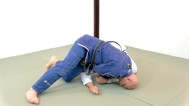How To Do The Basic Clock Choke (Plus Some Advanced Variations)
