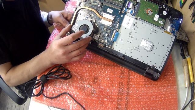 Удаление ошибки (fan90B) на HP 255 G4. смотреть онлайн
