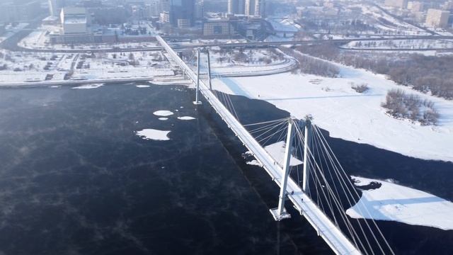 Вантовый мост зимой. Красноярск. смотреть онлайн