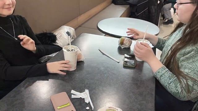 РОЖДЕСТВО-2023. В кафе после Богослужения в Дом Евангелия (20230107) смотреть онлайн