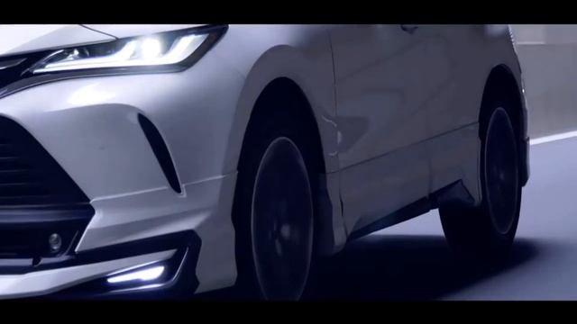 2022 Toyota Harrier - Hybrid Interior & Exterior - Toyota Harrier SUV