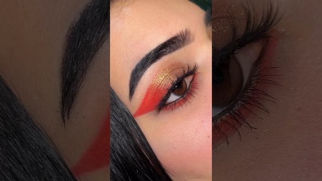 Eye look ❤️❤️ #trend #trending #beautiful #viral #viralvideo #eyes #eyemakeup #eyelook #status смотреть онлайн