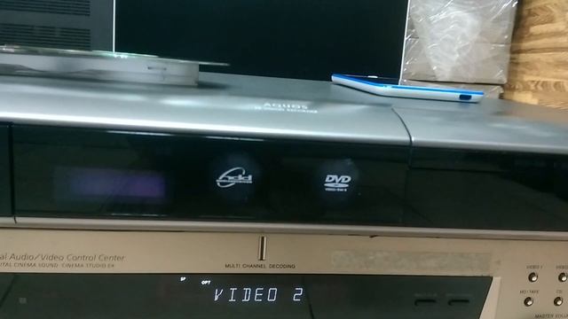 ( Đã bán) Đầu DVD Ổ Cứng HDD Sharp DV-AC82 Giá 1t5 - Có Remote смотреть онлайн