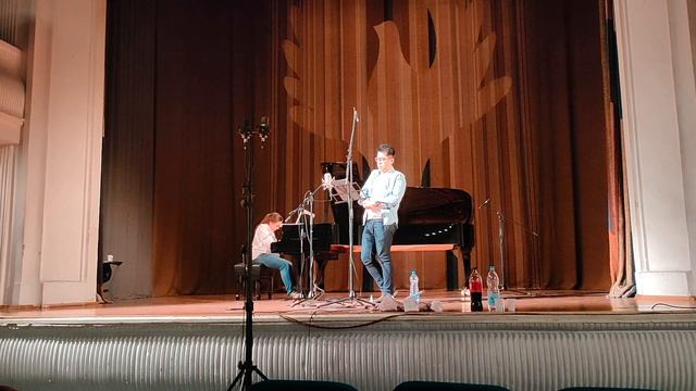 Hongyu Chen, baritone & Jelena Šiljeg, piano смотреть онлайн