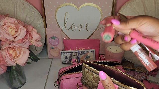 What's in my bag | Coach Rowan Satchel | Petunia смотреть онлайн