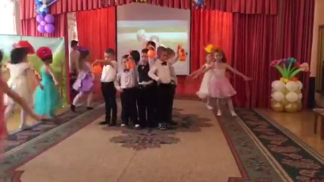 Детский сад Бастау, Танец цветов смотреть онлайн