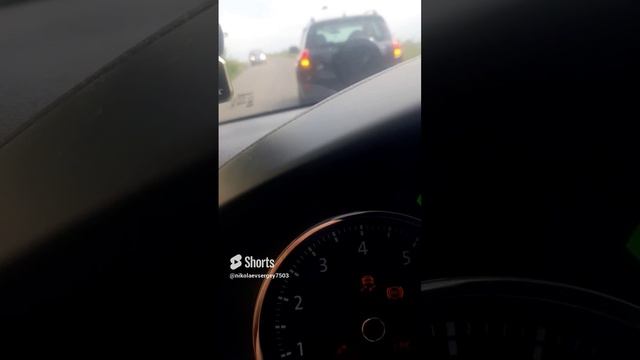 тойота Раф 4 против туарэга.mp4