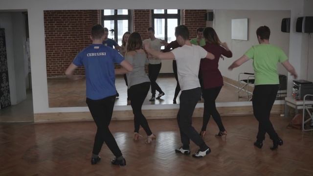 Be Happy and Shine | Salsa Footwork Lesson #22 смотреть онлайн