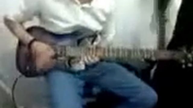Prueba de guitarra cort смотреть онлайн