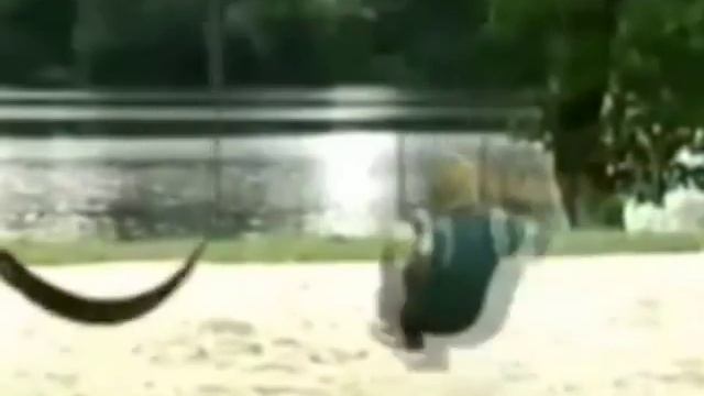 ПРИКОЛЫ Прикольные качели КУДА ЖЕ ДЕТИ УЛЕТЕЛИ Самые смешные приколы на качелях смотреть онлайн
