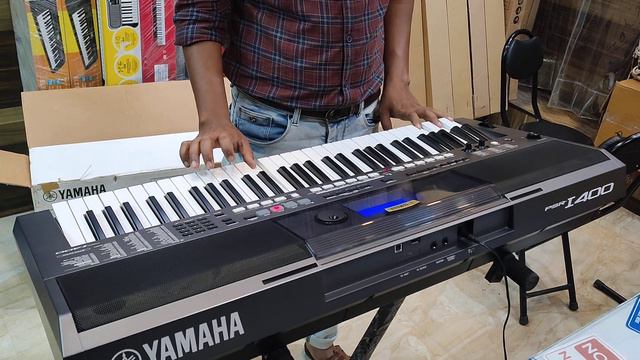 BEST MUSICAL INSTRUMENT SHOP IN LUCKNOW. CONTACT US ON 9956675152 #EMTINESS #harmonium #lucknow смотреть онлайн