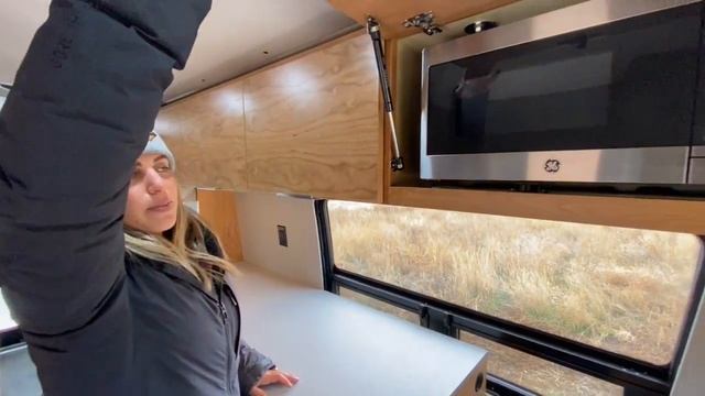 VAN TOUR | Custom Van Build | Sprinter 170 w/ room to sleep 6! | Rossmönster Vans | 156 смотреть онлайн