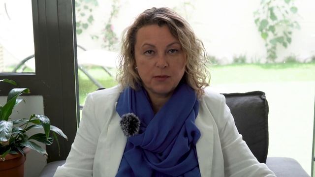 Золотая виза ОАЭ с зарплатой в 30 000 дирхамов смотреть онлайн