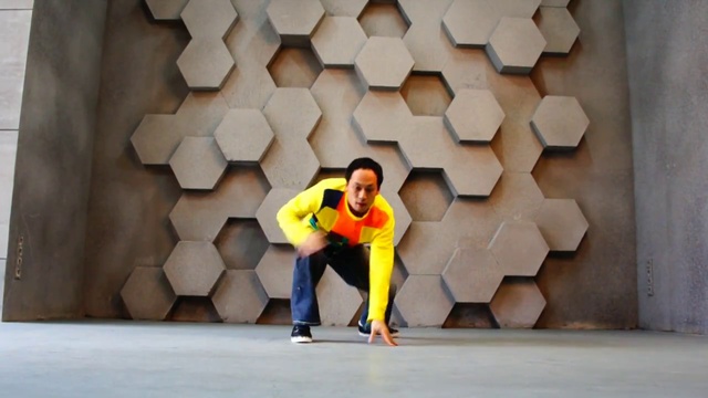 Какой танец лучше - Дабстеп или вейвинг? смотреть онлайн