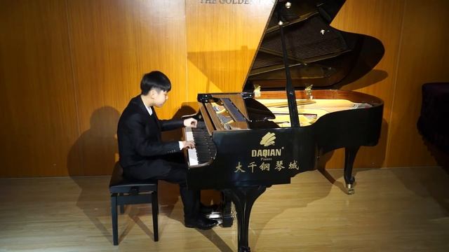 The Third Movement Of Mozart Piano Sonata KV332； Chopin Mazurka Op.7 No.1 смотреть онлайн