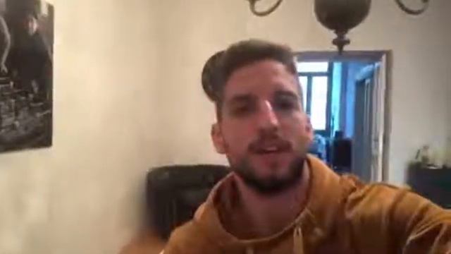 النجم البلجيكي ميرتينز لاعب نابولي و منتخب بلجيكا يوجه رسالة إلى لاعبين المنتخب الأردني ⁦🇯🇴⁩ смотреть онлайн