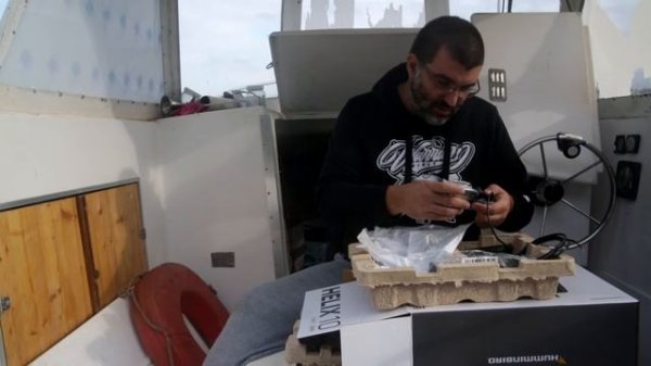 Humminbird Helix 10 G4N unboxing