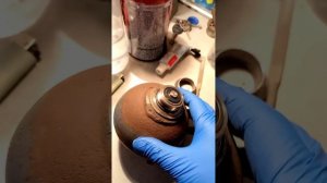 Ремонт заднего гидроцилиндра подвески Citroen c5 2002г.