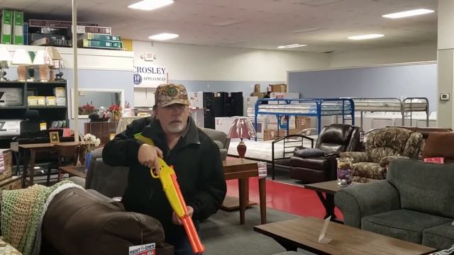 COM. 001 THE BARGAIN HUNTER смотреть онлайн