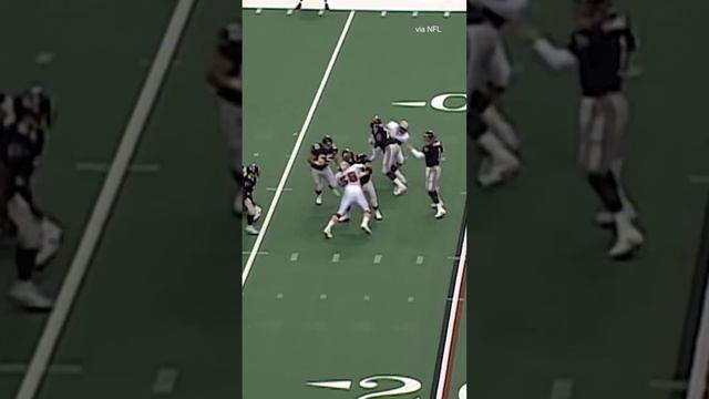 An ICONIC Prime Time moment ? #deionsanders #andrerison #fight #nfl смотреть онлайн