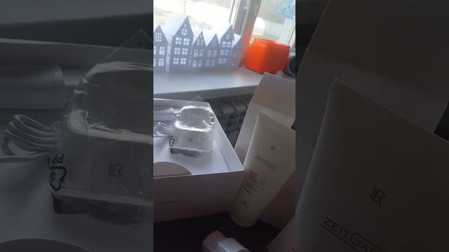 Новый прибор ZEITGARD PRO от LR - ваш домашний салон красоты ! смотреть онлайн