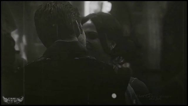 Regina & Robin | Hello