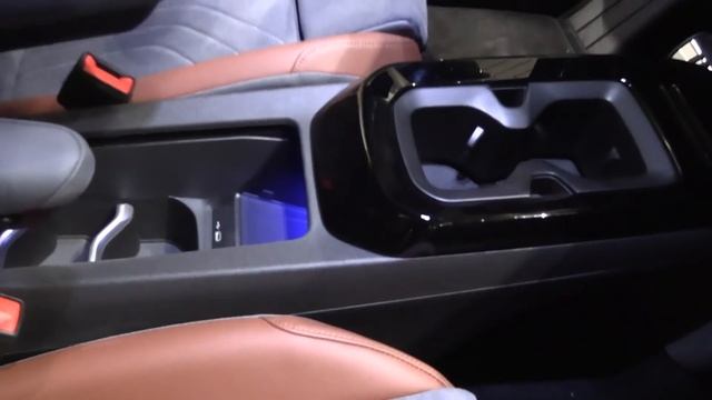 VW ID4 interior and exterior touchless review смотреть онлайн