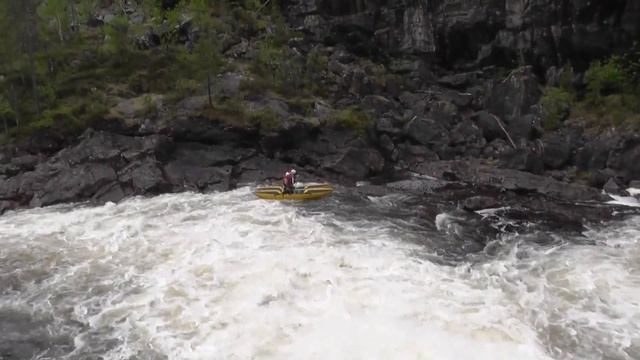 Прохождение порога Оба-На на катамаранах р.Кутсайоки 06.2021. смотреть онлайн