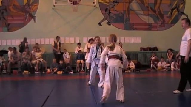 Видео клуба единоборств "Бурый медведь" смотреть онлайн