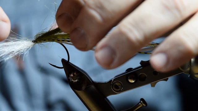 Ahrex - CF FW Sandeel - tied by Lars Christian Bentsen смотреть онлайн