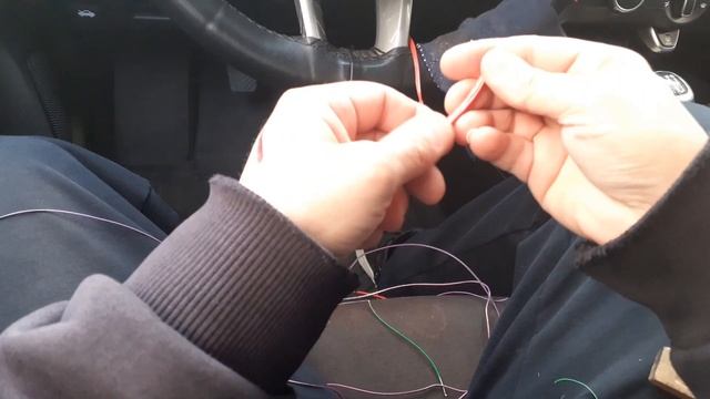 Как снять изоляцию с многожильных проводов? один из способов. смотреть онлайн