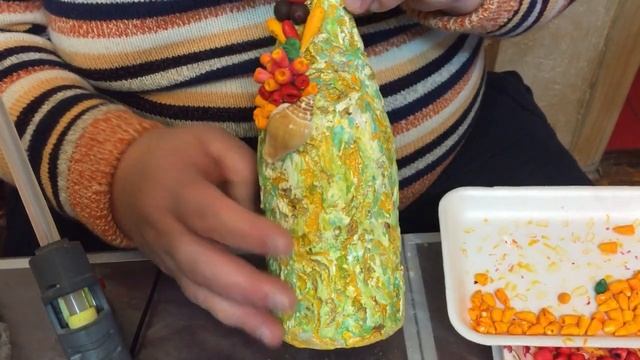оффтоп // Handmade Simon. Видео урок декор бутылки своими руками. смотреть онлайн