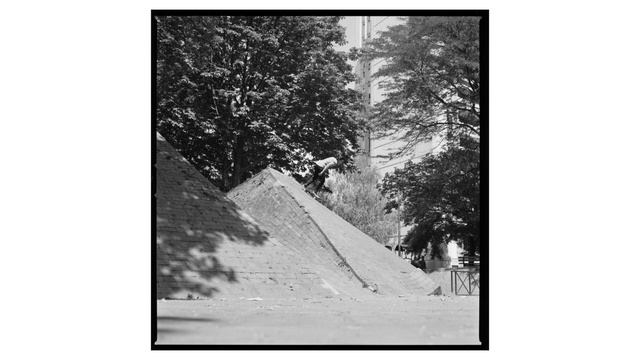 Shooting Argentique ! Skateboard et Ilford FP4 Plus ! EPISODE 29 смотреть онлайн