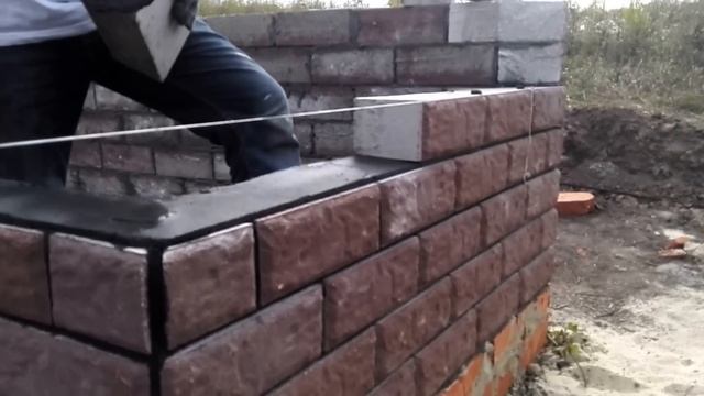 Кладка цоколя из кирпича СКЦ (тяжёлого бетона). смотреть онлайн