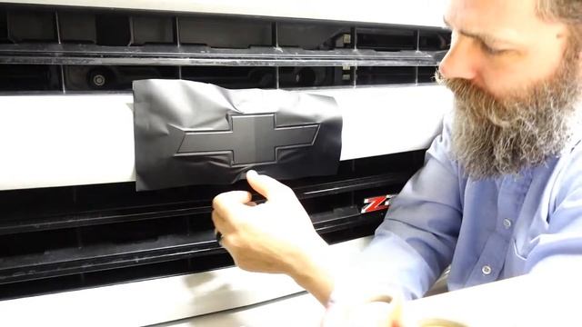 Chevy Emblem logo bowtie matte black wrap color change Oracal/3M смотреть онлайн
