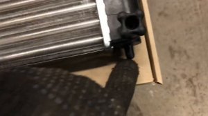 Лопнул радиатор на пятнашке! 2115. замена радиатора. зеленый антифриз