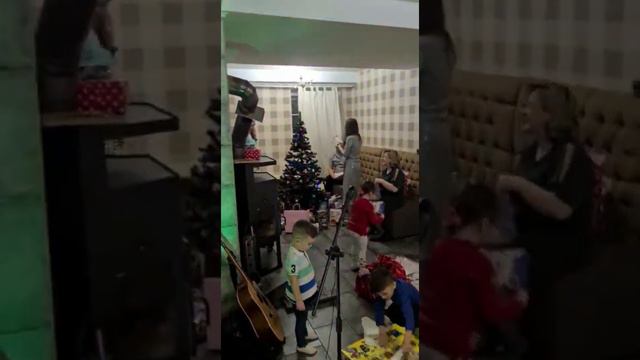 Самый лучший Новый Год смотреть онлайн