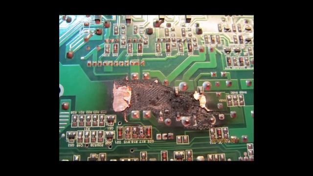 ЗАЧЕМ НУЖНЫ SMD КОМПОНЕНТЫ? [РадиолюбительTV 65] смотреть онлайн