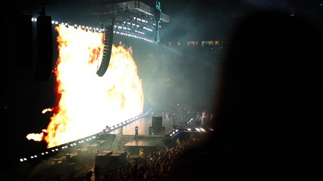 «Руки вверх» Лужники 20.07.2024г смотреть онлайн