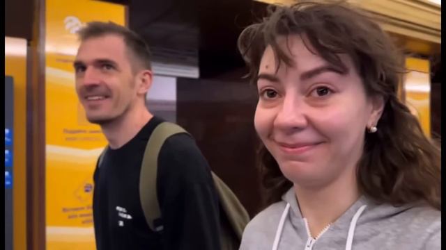 Miss vong/Позорники!Оскорбили киевлян!Я не знаю как«это»комментировать! смотреть онлайн