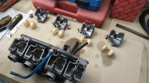 Honda cb 400 Что оказалось внутри карбюраторов за сезон