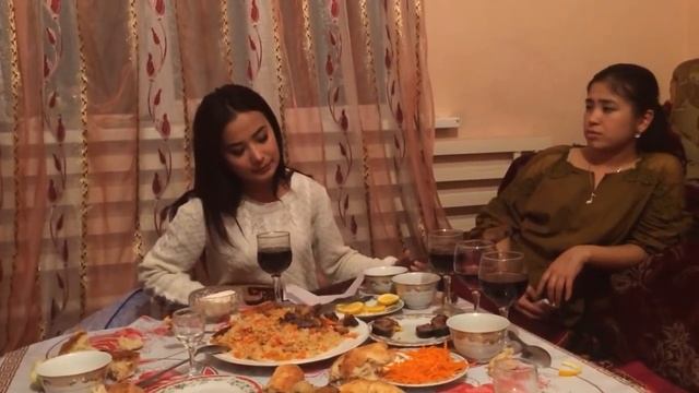 Назерке Айлез - Бір жүрек бір жүрекке керек екен. смотреть онлайн