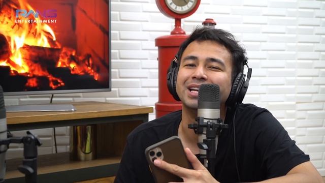 RAFFI DIPROTES ASISTEN!!! MERRY CURHAT DARI MULAI GAJI SAMPAI SAKIT HATI!!! смотреть онлайн