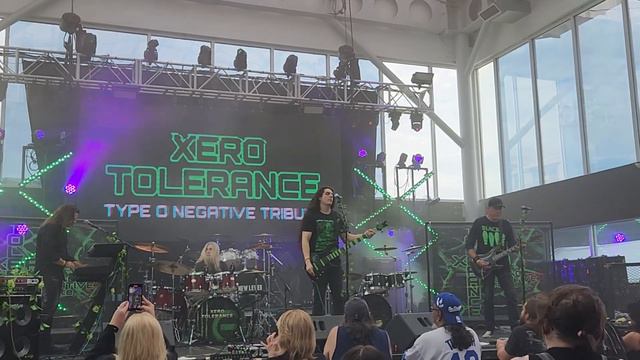 Xero Tolerance (Type O Negative tribute) - Christian Woman - Rise Rooftop - Houston, TX 06/04/23 смотреть онлайн