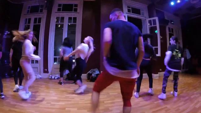 QUIQUE PEREZ -. vibra dance studio - reggaeton fusion 2019 смотреть онлайн
