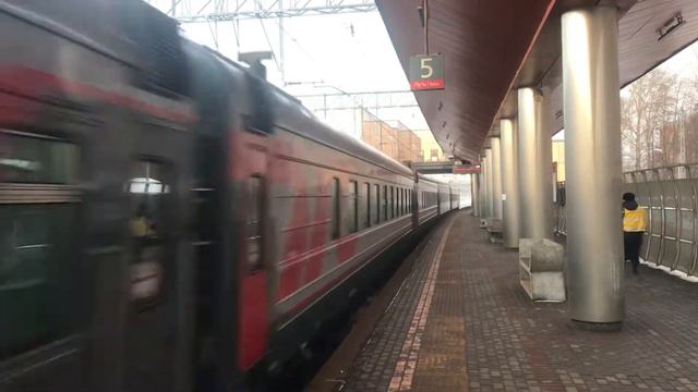 Электровоз ЭП2К-244 с поездом №67 "Абакан - Москва" смотреть онлайн