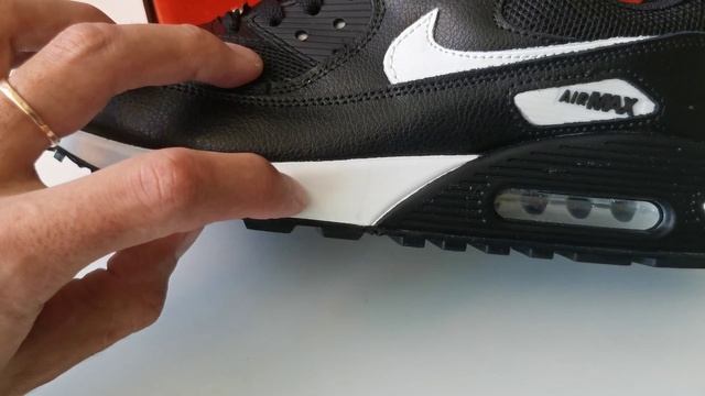 Nike Air Max 90 смотреть онлайн