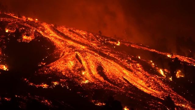 Volcano erupts on La Palma in 4K | The Prophecy смотреть онлайн